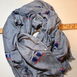 Gray Owl Print Scarf